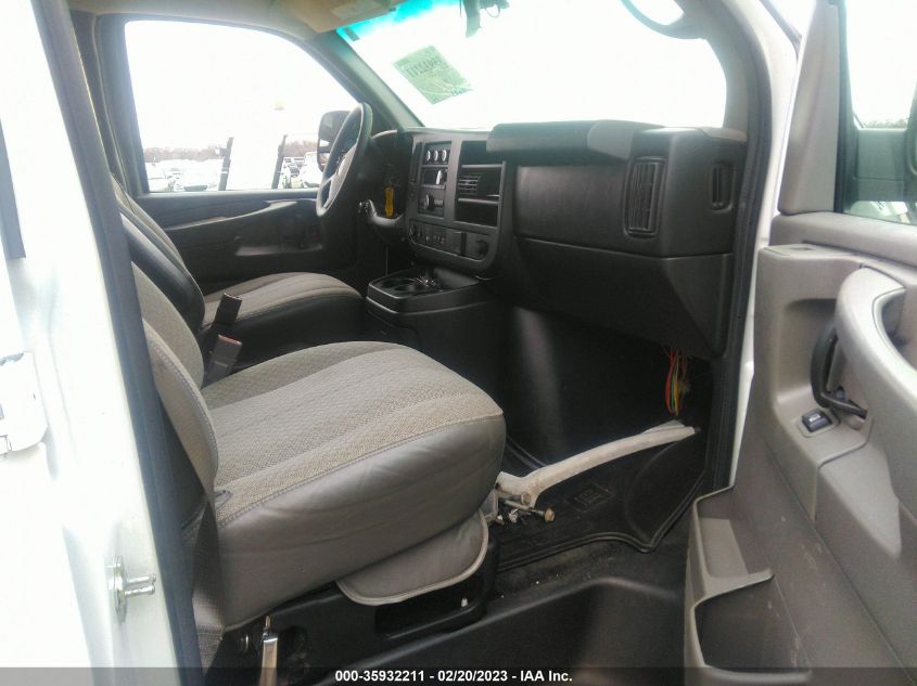 2015 GMC SAVANA PASSENGER LT 1GJZ71FF4F1140634
