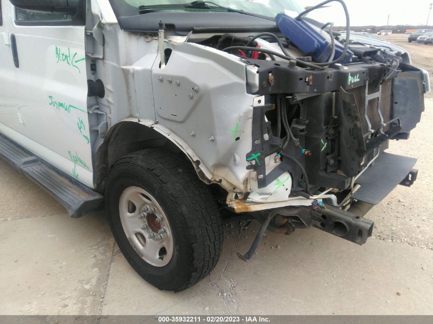 2015 GMC SAVANA PASSENGER LT 1GJZ71FF4F1140634