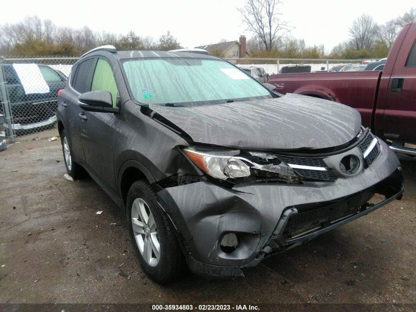 2013 TOYOTA RAV4 XLE - JTMRFREVXD5015127