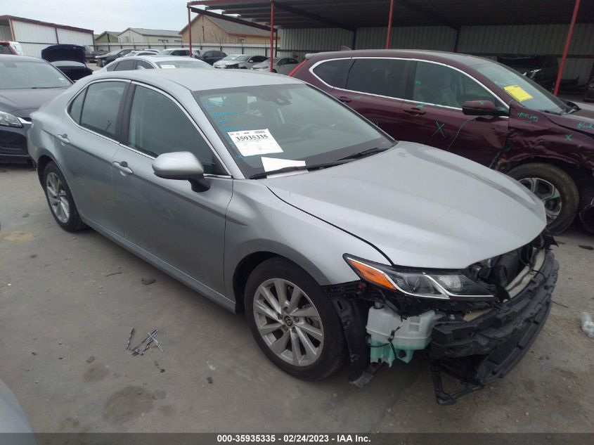 2022 TOYOTA CAMRY LE - 4T1C11AK4NU694722