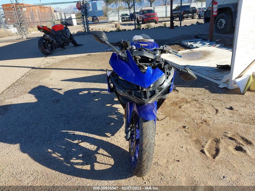 VIN MH3RH06Y4HK016328 2017 YAMAHA YZFR3