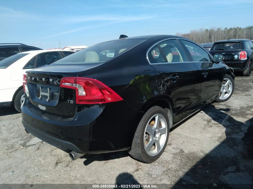 2013 VOLVO S60 T5 - YV1612FS5D2184688