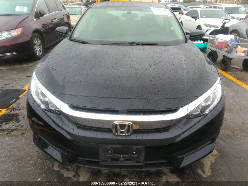 VIN 2HGFC2F51JH606261 2018 HONDA CIVIC SEDAN LX