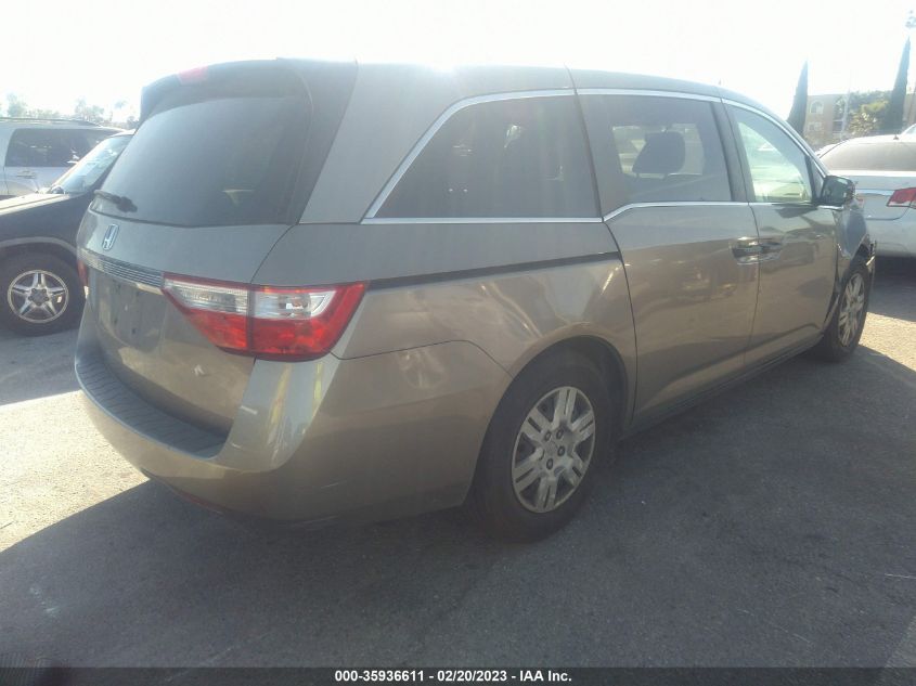 VIN 5FNRL5H23DB056247 2013 HONDA ODYSSEY no.4