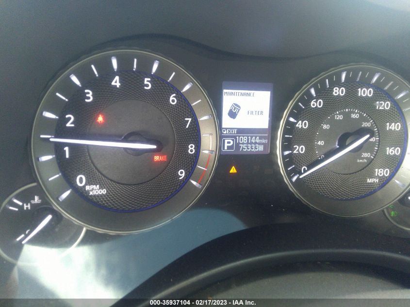 2015 INFINITI Q70 JN1BY1AR4FM562329