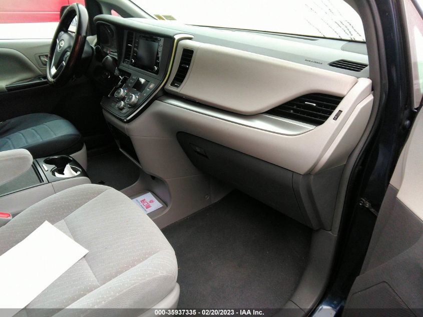 2019 TOYOTA SIENNA LE - 5TDKZ3DC5KS998795