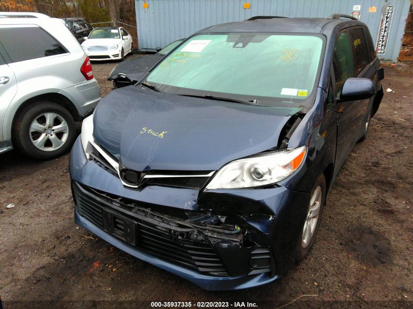 2019 TOYOTA SIENNA LE - 5TDKZ3DC5KS998795