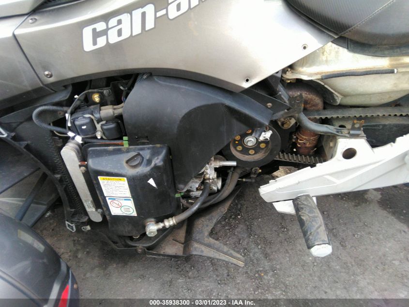 2013 CAN-AM SPYDER ROADSTER ST/STS/ST LIMITED 2BXNCBC13DV003619