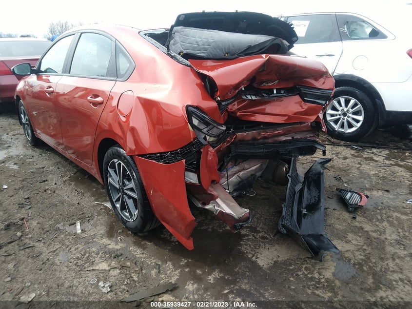 VIN 3KPF24ADXPE557870 2023 KIA FORTE LXS