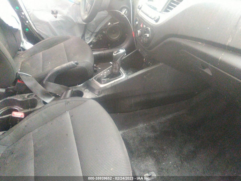 VIN 3KPC24A60LE112570 2020 HYUNDAI ACCENT SE