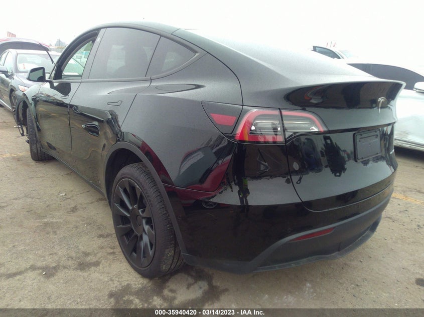 VIN 7SAYGDEE3NF509022 2022 TESLA MODEL Y LONG RANGE