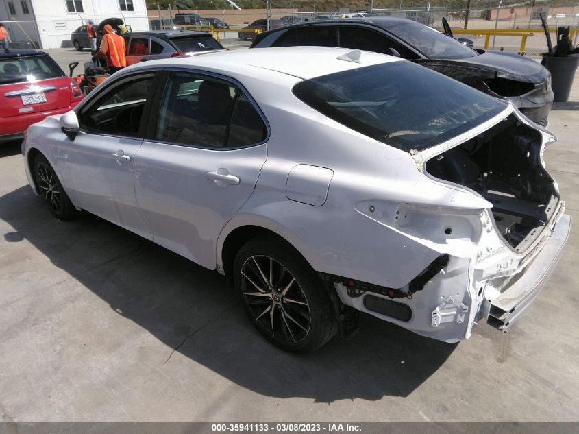 2021 TOYOTA CAMRY SE - 4T1T11AK3MU601896