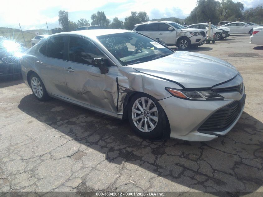2018 TOYOTA CAMRY LE/SE/XLE/L - JTNB11HK3J3039064