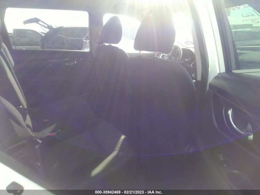 2019 NISSAN ROGUE SV - KNMAT2MV6KP526365