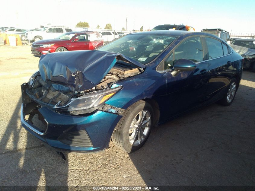 2019 CHEVROLET CRUZE LT - 1G1BE5SM0K7104692