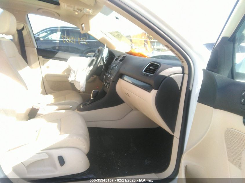 2014 VOLKSWAGEN JETTA SPORTWAGEN TDI W/SUNROOF & NAV - 3VWPL7AJ7EM615815