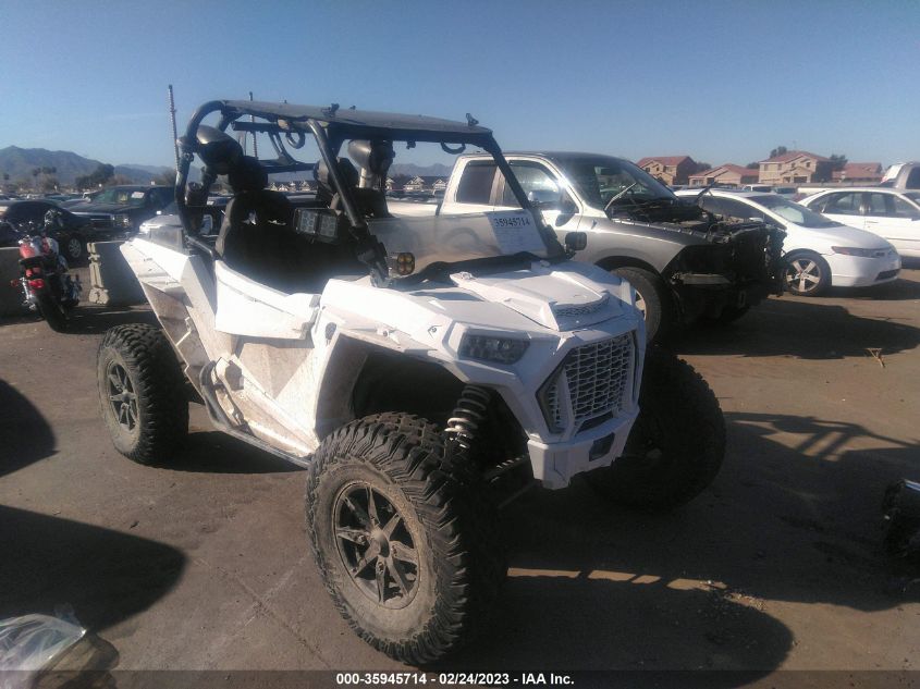 2015 POLARIS RZR XP 1000 EPS - 3NSVDE993FF436746