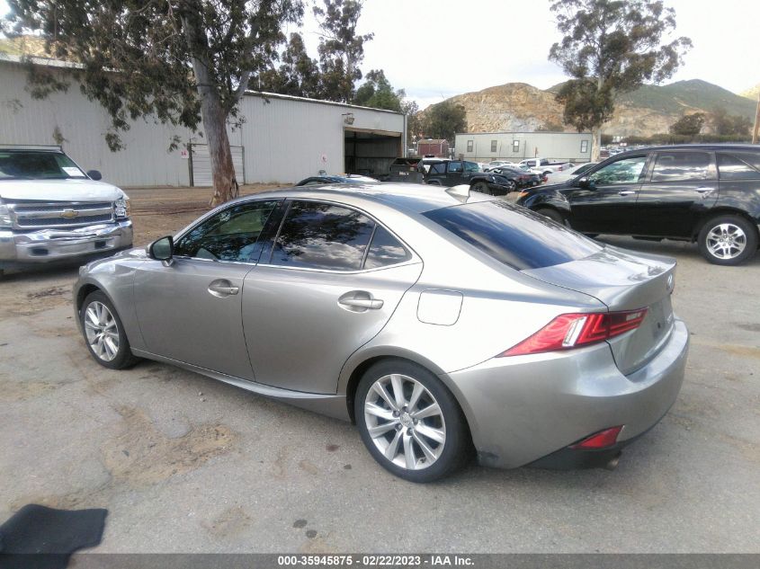 2016 LEXUS IS 200T JTHBA1D27G5032236