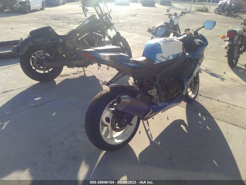 2011 SUZUKI GSX-R600 - JS1GN7FA5B2103117