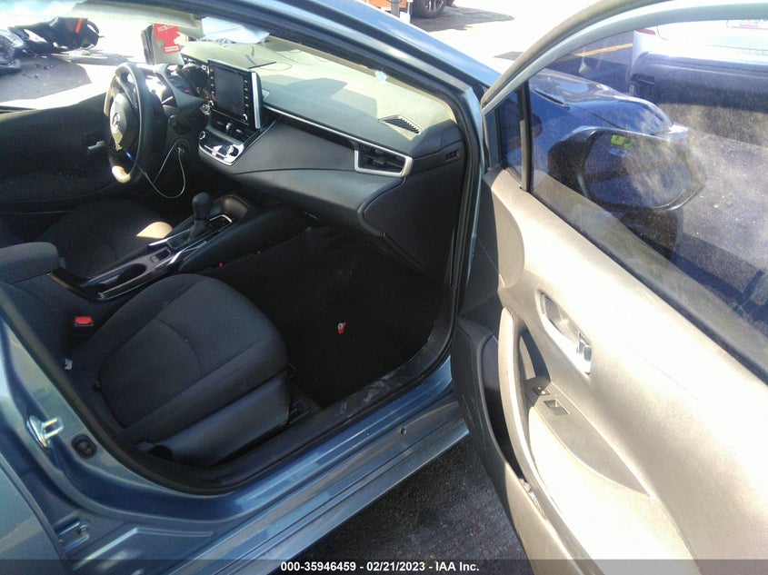 VIN 5YFEPMAE7MP151318 2021 TOYOTA COROLLA LE
