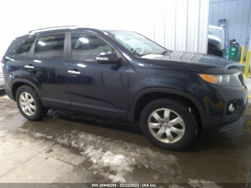 2013 KIA SORENTO LX - 5XYKT3A62DG405040