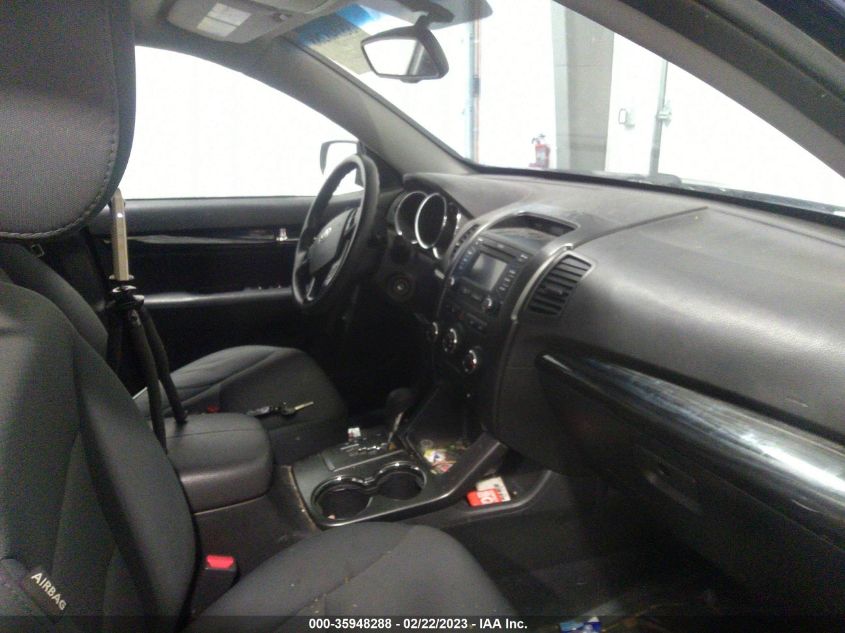 2013 KIA SORENTO LX - 5XYKT3A62DG405040