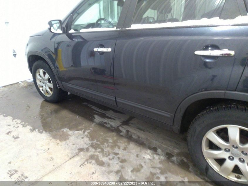 2013 KIA SORENTO LX - 5XYKT3A62DG405040