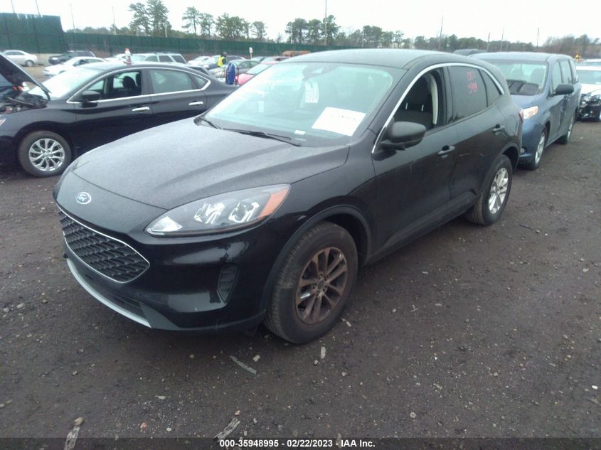1FMCU9G68NUA83740 2022 FORD ESCAPE - Image 2