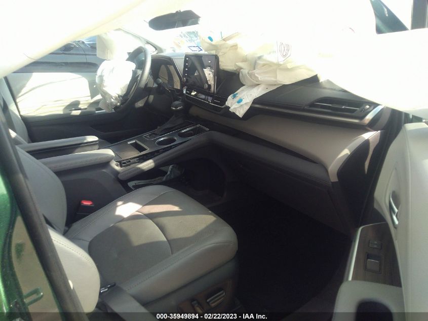 2022 TOYOTA SIENNA LIMITED - 5TDZRKEC5NS100059