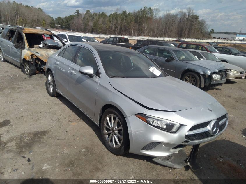 2020 MERCEDES-BENZ A-CLASS A 220 - W1K3G4EB7LJ201490