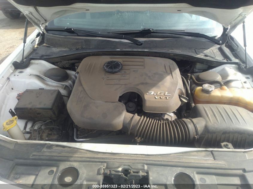2013 CHRYSLER 300 - 2C3CCAAGXDH731398