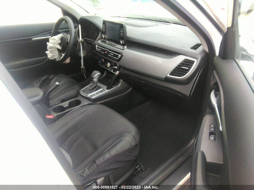 2021 KIA SELTOS LX - KNDEPCAAXM7061878