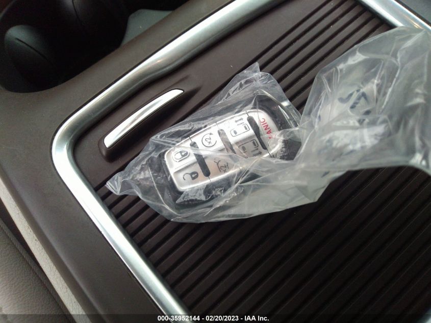 2021 CHRYSLER PACIFICA TOURING L - 2C4RC1BG7MR590868