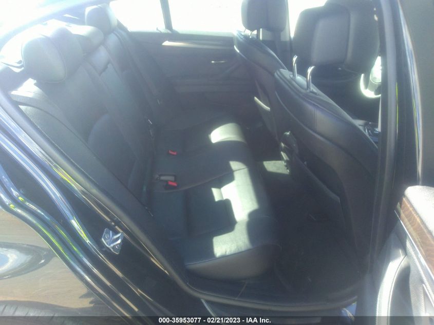 2013 BMW 5 SERIES 528I XDRIVE - WBAXH5C57DD108042