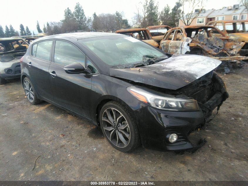 3KPFN5A35HE141070 KIA FORTE5 SX 2017