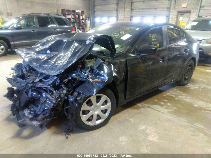 2018 MAZDA MAZDA3 4-DOOR SPORT 3MZBN1U76JM166090