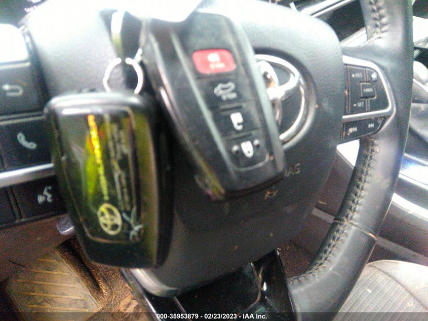 VIN 5TDZZRAHXLS501369 2020 TOYOTA HIGHLANDER LE/L