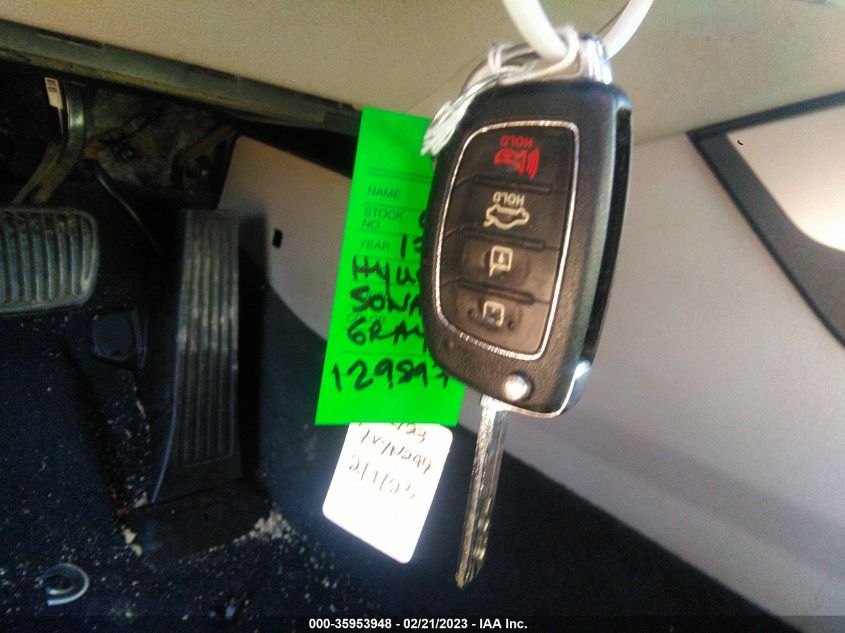 2017 HYUNDAI SONATA SE - 5NPE24AF3HH559972