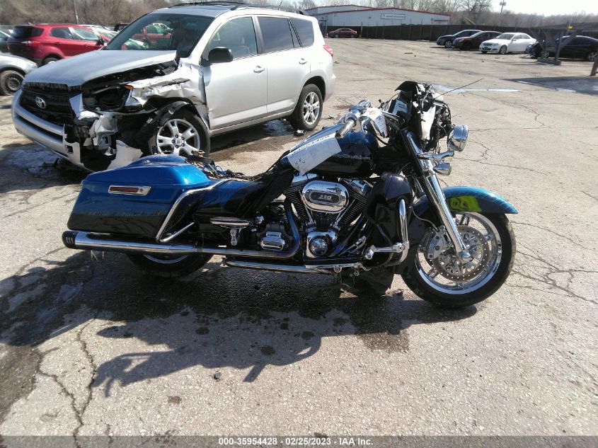2014 HARLEY-DAVIDSON FLHTKSE CVO LIMITED 1HD1TEN17EB962364
