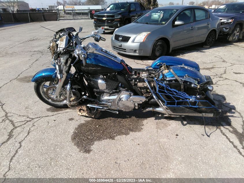 2014 HARLEY-DAVIDSON FLHTKSE CVO LIMITED 1HD1TEN17EB962364