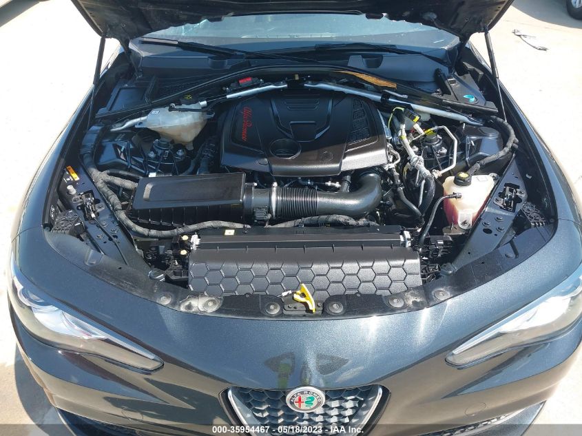 2017 ALFA ROMEO GIULIA TI - ZARFAECNXH7557339