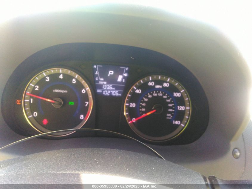 2013 HYUNDAI ACCENT SE - KMHCU5AE8DU091568