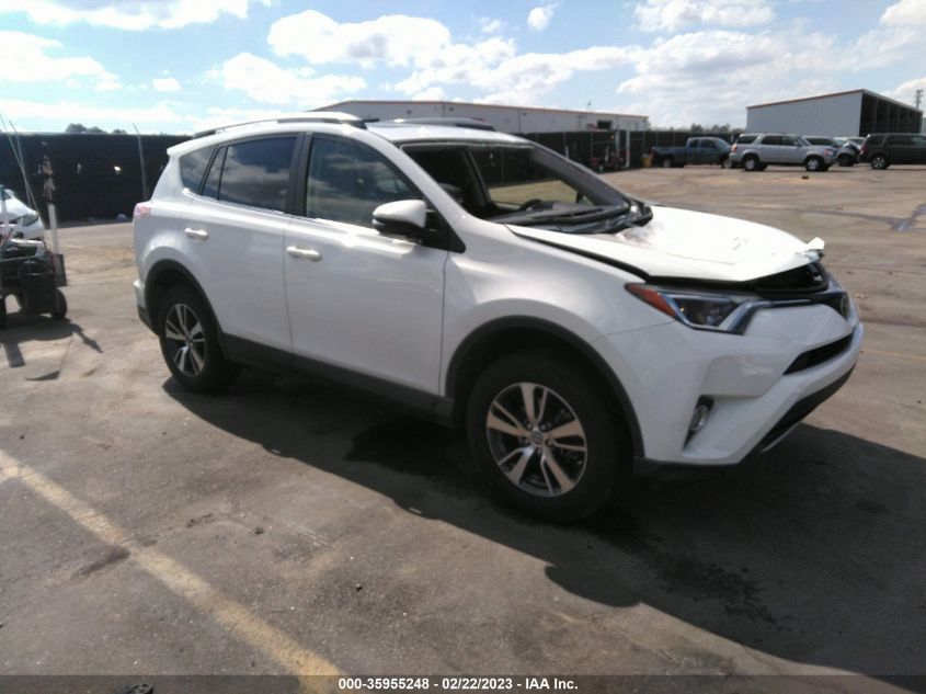 2017 TOYOTA RAV4 XLE - JTMWFREV5HJ711751