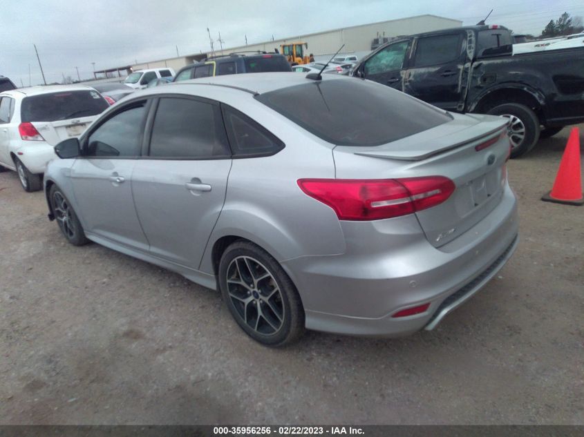 2016 FORD FOCUS SE - 1FADP3F22GL237899