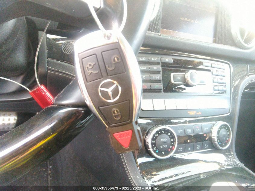 2013 MERCEDES-BENZ SL-CLASS SL 550 - WDDJK7DA5DF008632