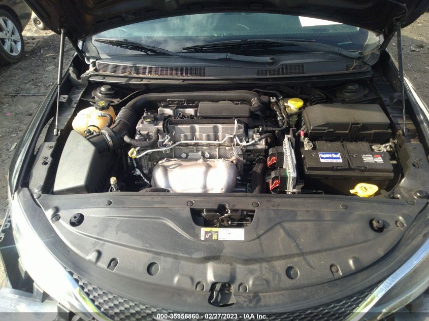 2015 CHRYSLER 200 LX - 1C3CCCFBXFN610003