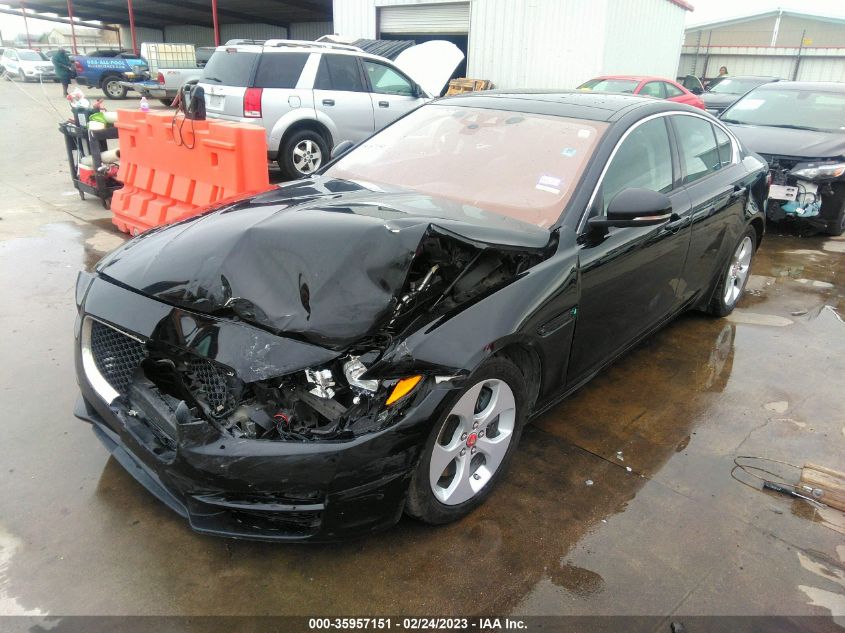 2018 JAGUAR XE 25T - SAJAR4FX1JCP38879