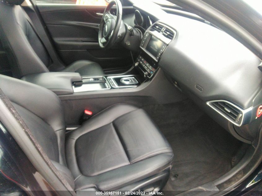 2018 JAGUAR XE 25T - SAJAR4FX1JCP38879