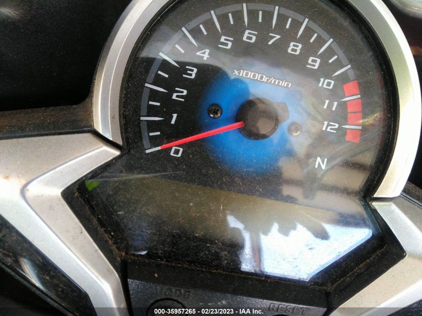 2012 HONDA CBR250 R MLHMC4105C5206613