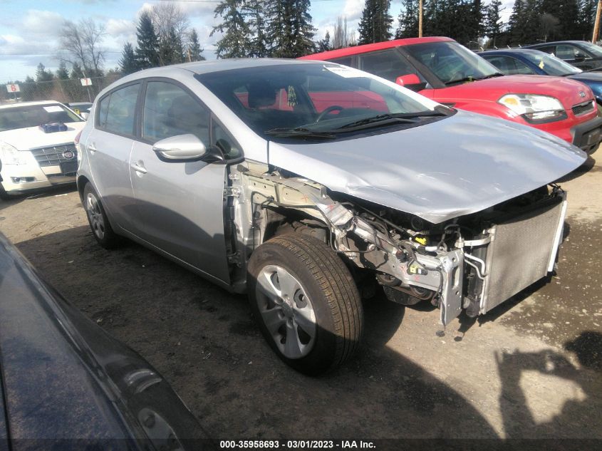 KNAFK5A86H5690192 KIA FORTE5 LX 2017